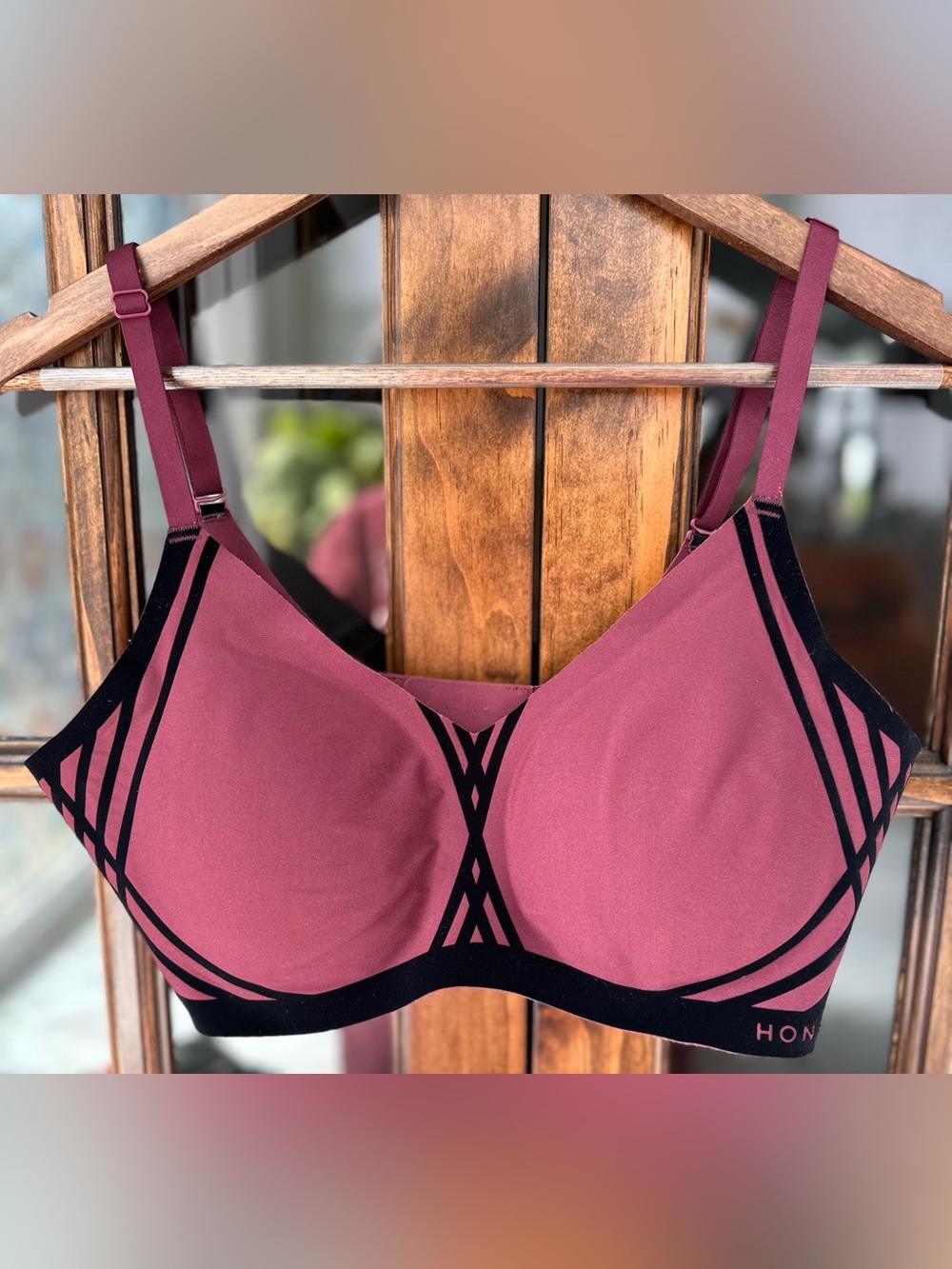 Honeylove Silhouette Bra – Size Large Color: Fig